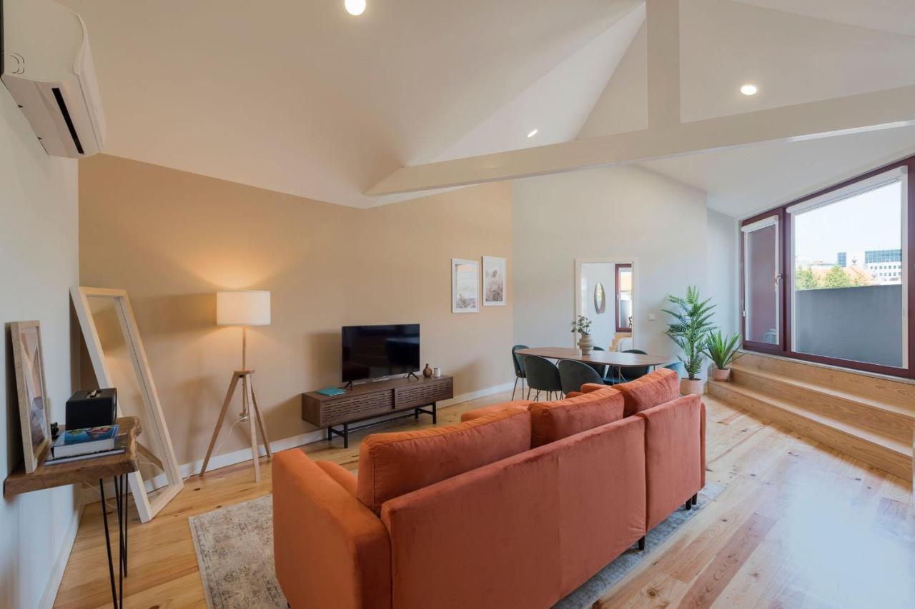 Central Superb Flat W/ Ac & Balcony By Lovelystay OOporto Exterior foto